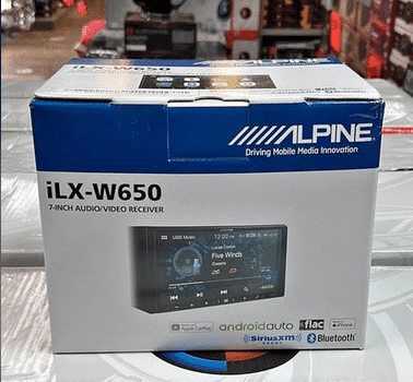 Alpine iLX-W650 box